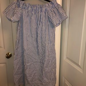 💙BLUE AND WHITE OFF SHOULDER DRESS 💙